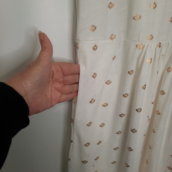 Boden Jersey TShirt Dress Glorious British Style White Gold Foil Womens Size 10R - Picture 7 of 15